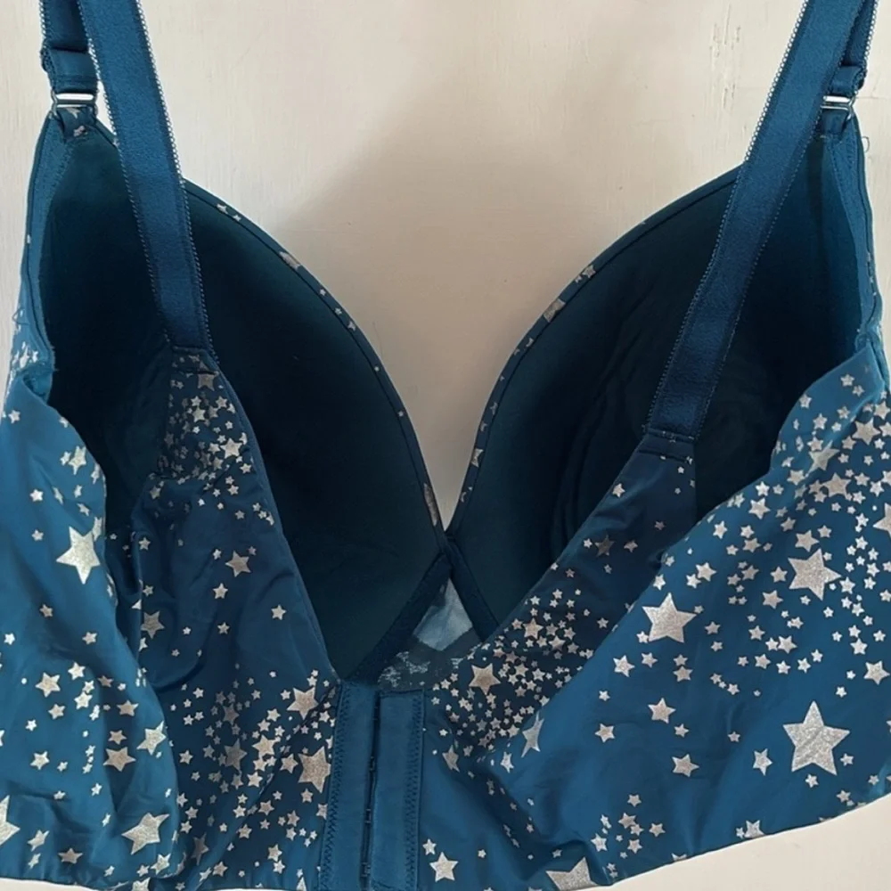 Torrid teal underwire bra with silver metallic stars Size 44DDD - Picture 5 of 7